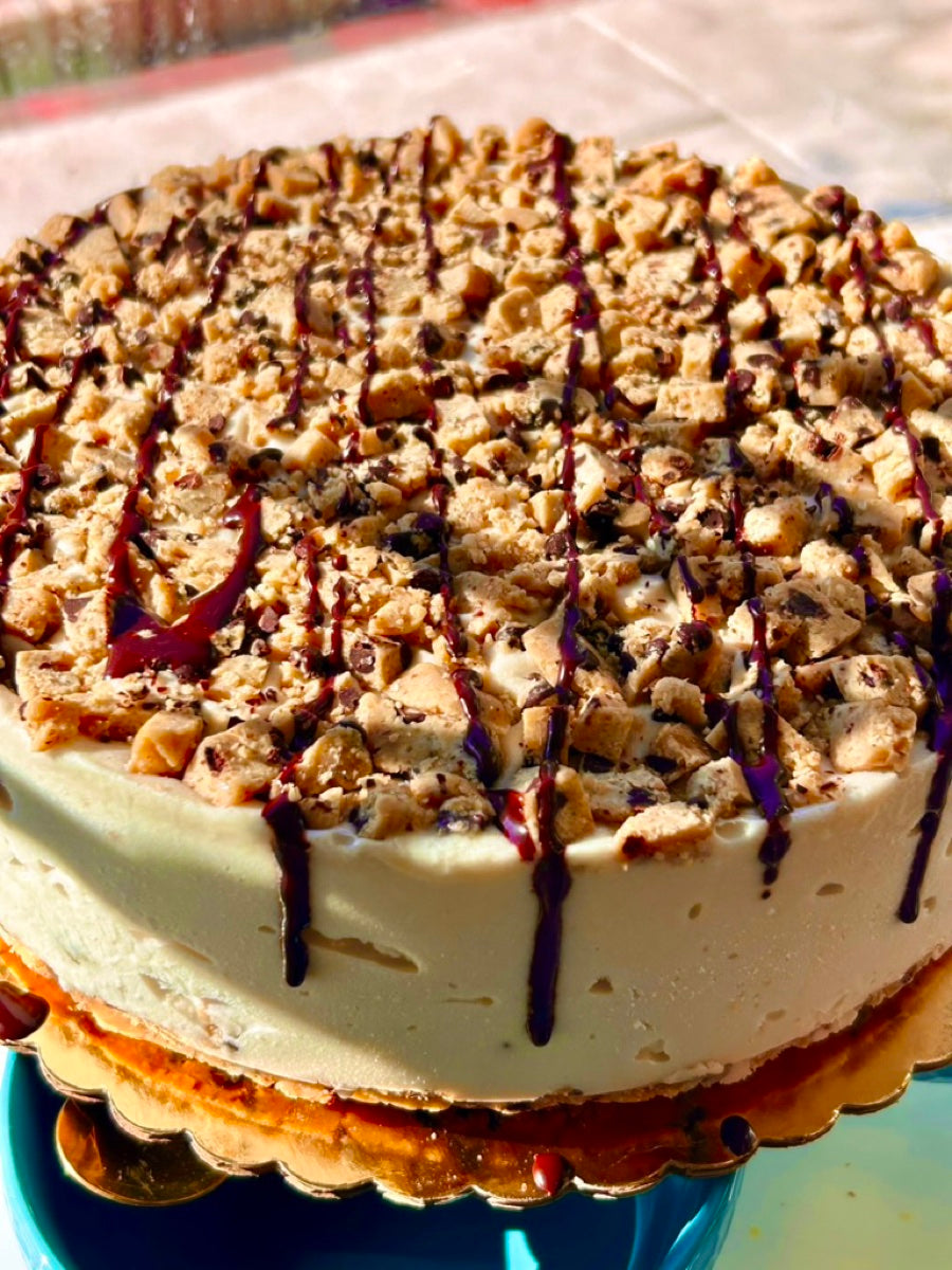 Toffee crumble ice cream cake
